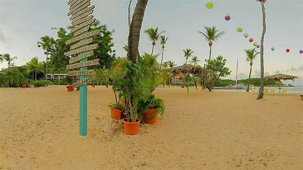 Bolongo Bay Beach Resort